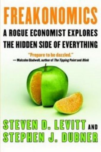 Picture of Freakonomics, Paper Cover